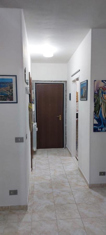 Ampio Monolocale Con Terrazzo - A 2 Passi Dal Mare Apartment Latte Luaran gambar