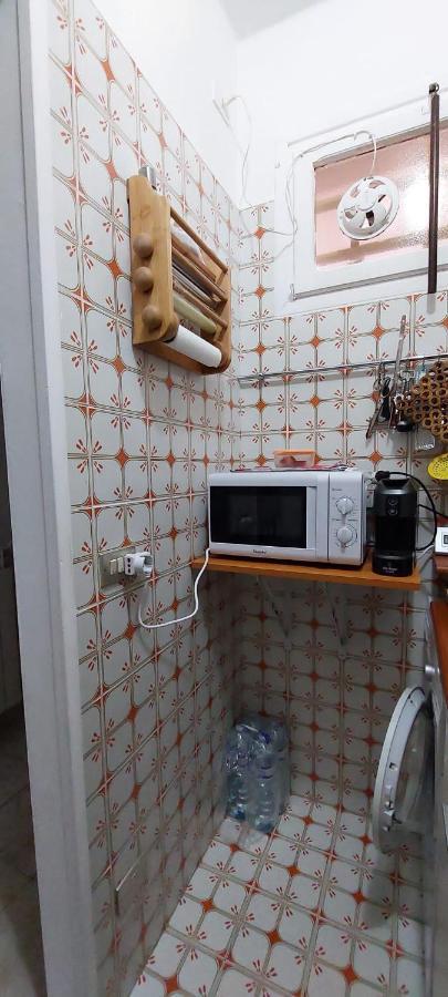 Ampio Monolocale Con Terrazzo - A 2 Passi Dal Mare Apartment Latte Luaran gambar